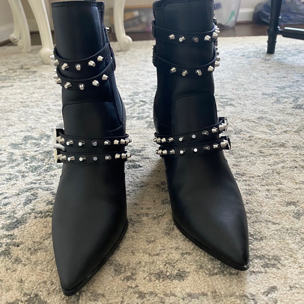 Kendall and Kylie studded boots never worn